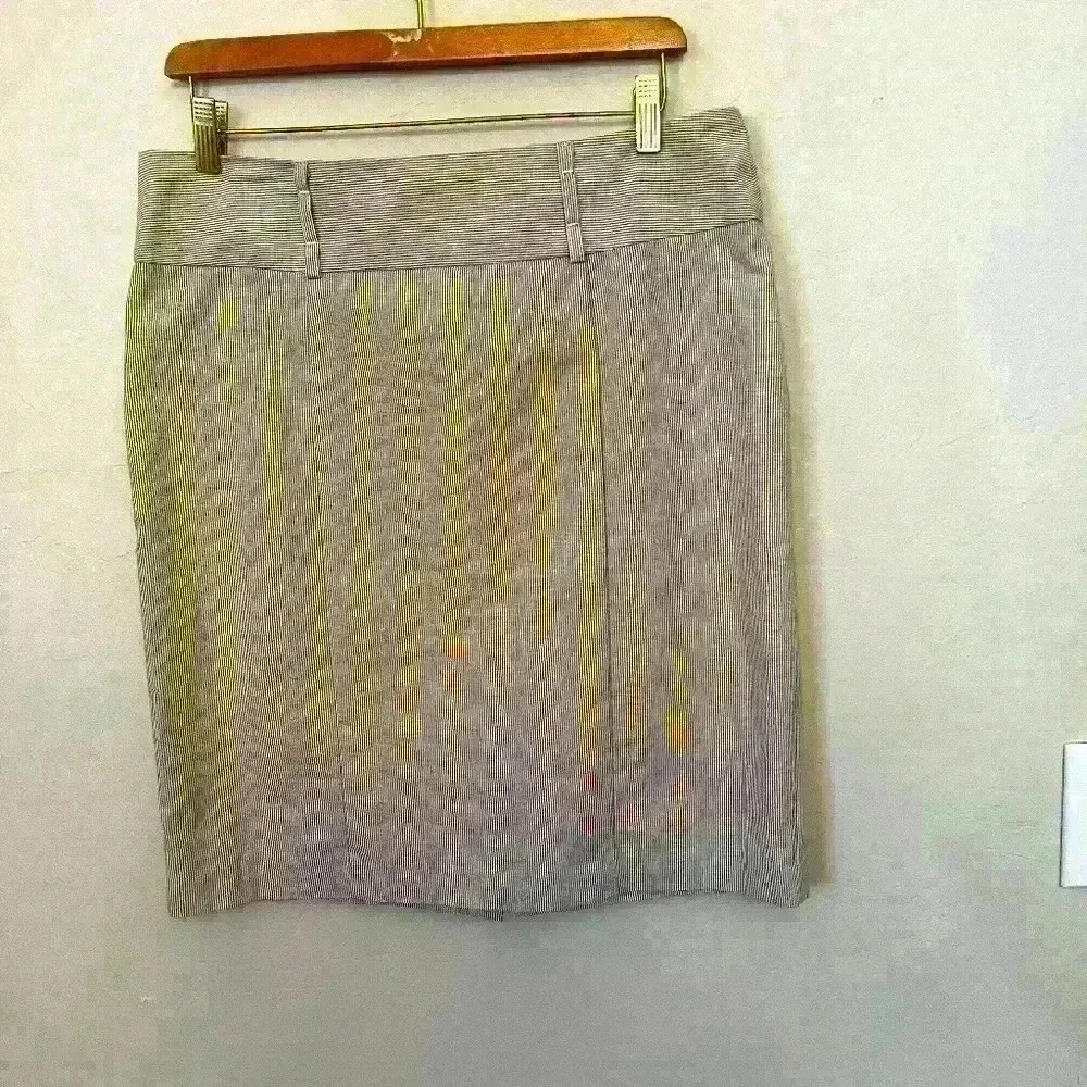 Soulmates Women Brown Pinstripe Pencil Skirt Size 13  Belt Loops & Zipper